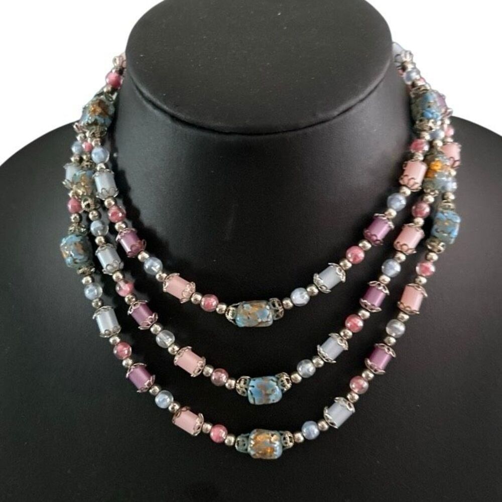 Vtg Triple Strand Necklace 16" & 1.5" Clip-on Earrings Set Multicolor Glass Bead - Picture 9 of 10